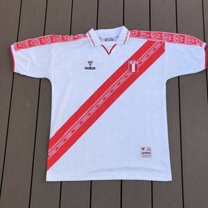 Vintage Walon Peru National Team 2000-2002 Footbal